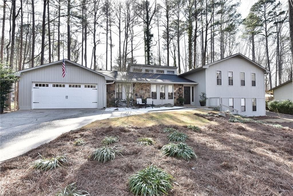 2415 Chimney Springs Drive, Marietta, GA 30062 — most recent listing photo