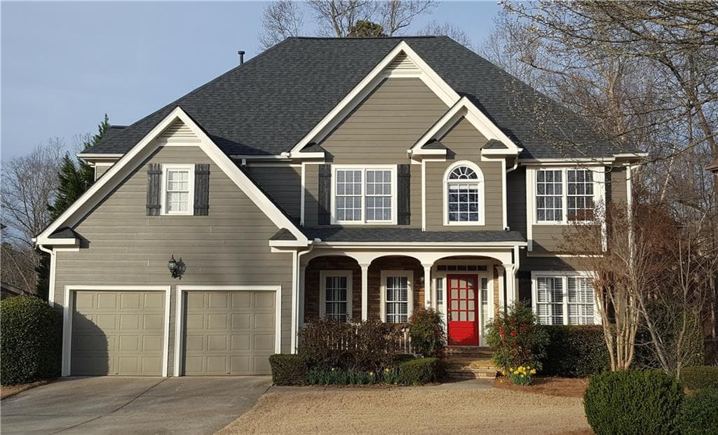 5 bedroom, 4,270 sq ft single family residence sold at 6810 Ulster Court, Alpharetta, GA 30005