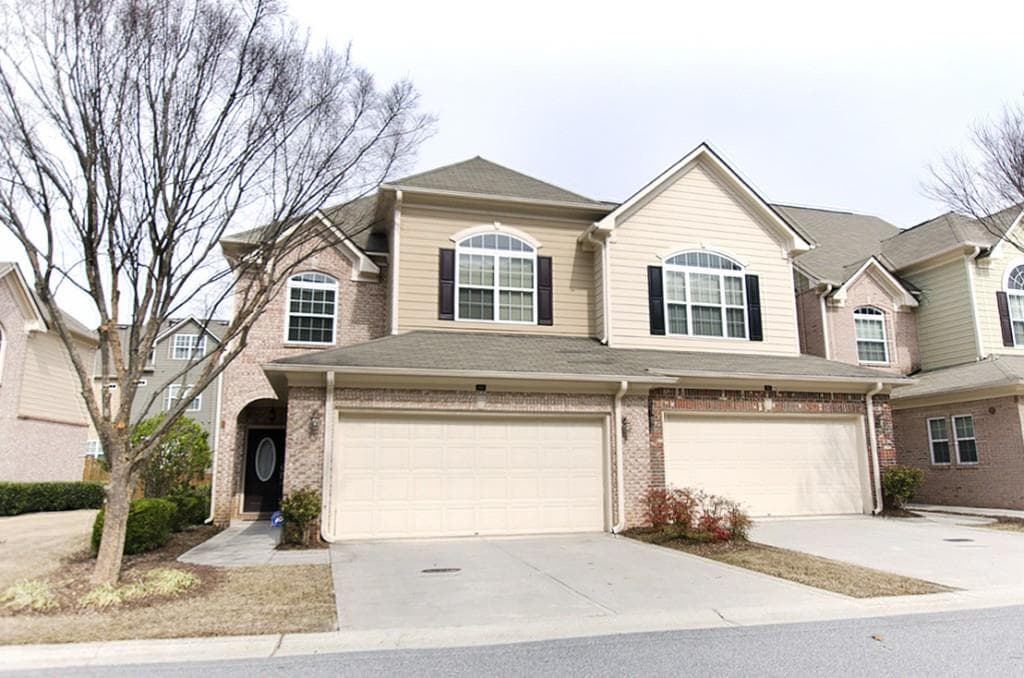 901 Glen Ivy 901, Marietta, GA 30062 — most recent listing photo