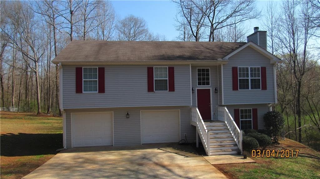 448 Silverwood Drive, Gillsville, GA 30543 — most recent listing photo