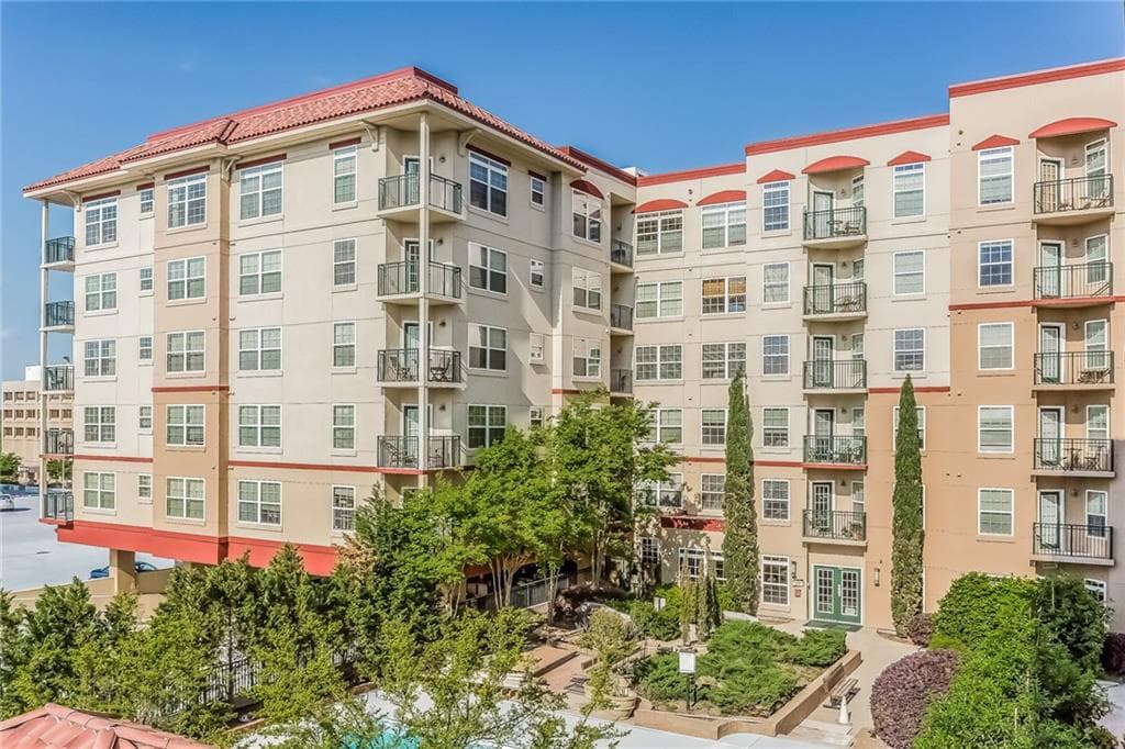 1 bedroom, 932 sq ft condominium sold at 230 E Ponce De Leon Avenue 615, Decatur, GA 30030