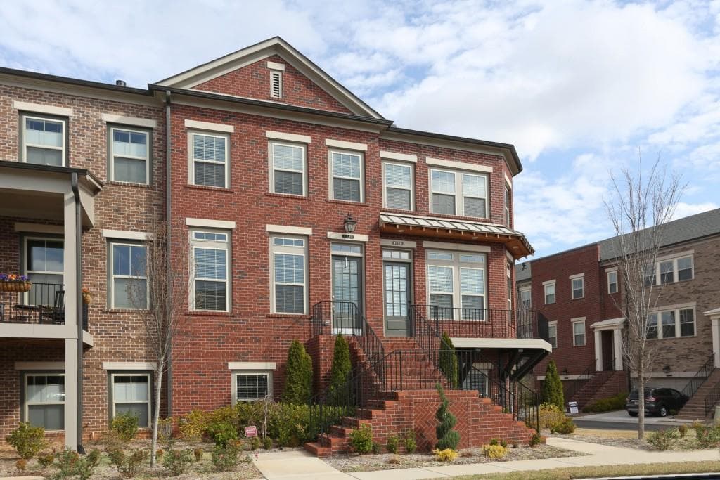 1155 Holly Avenue, Dunwoody, GA 30338 — most recent listing photo