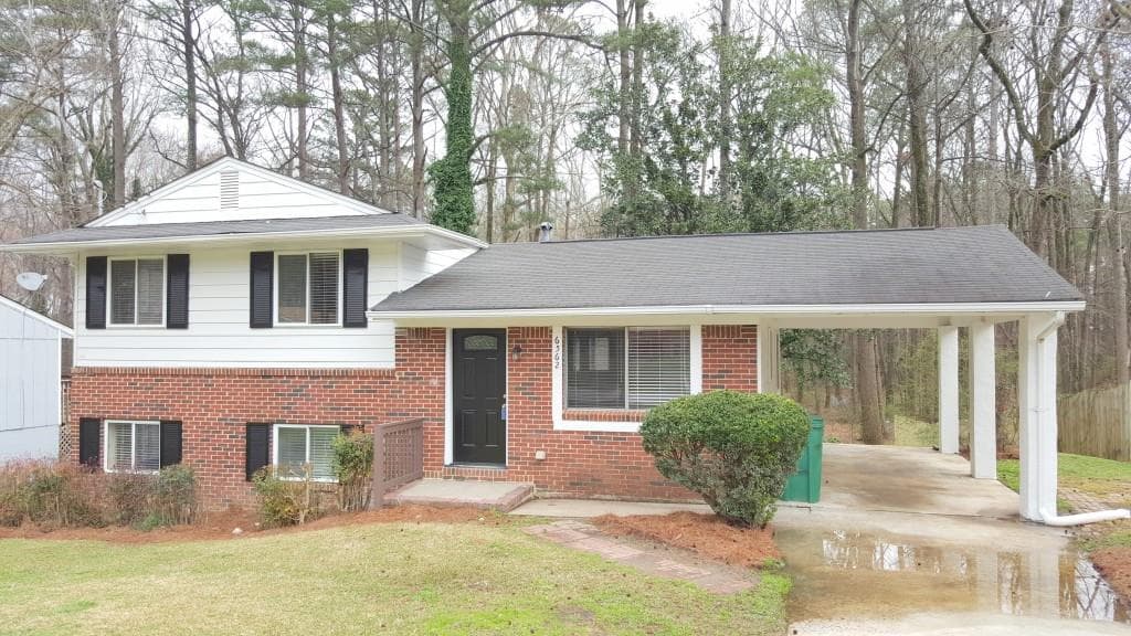 6562 King George Way, Morrow, GA 30260 — most recent listing photo