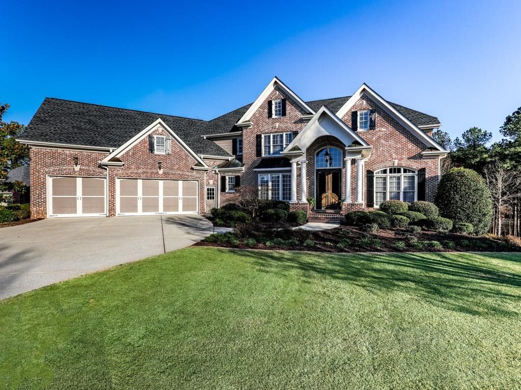 5 bedroom, 4,531 sq ft single family residence sold at 130 Cedar Woods Trail, Canton, GA 30114
