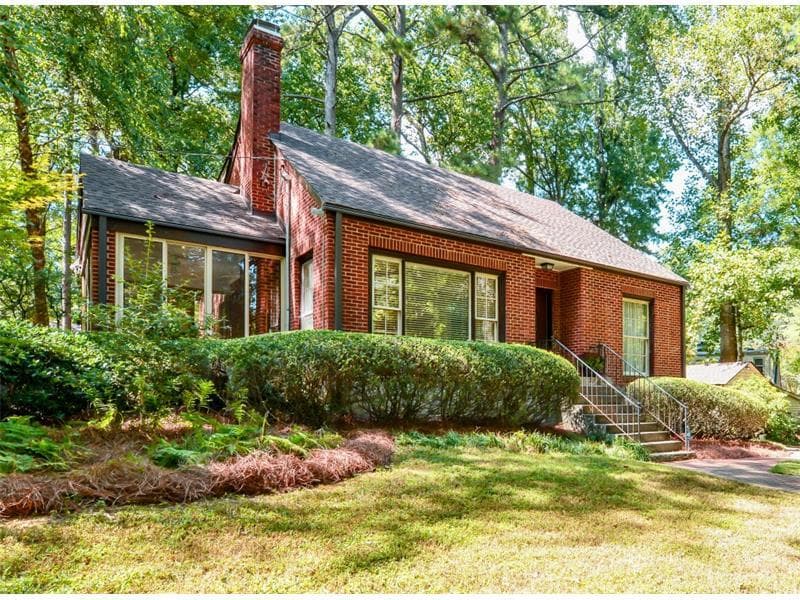 3 bedroom, 2,080 sq ft single family residence sold at 1346 Beech Valley Road, Atlanta, GA 30306
