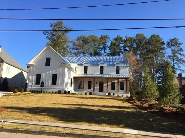 5 bedroom, 6,408 sq ft single family residence sold at 130 Interlochen Drive, Atlanta, GA 30342