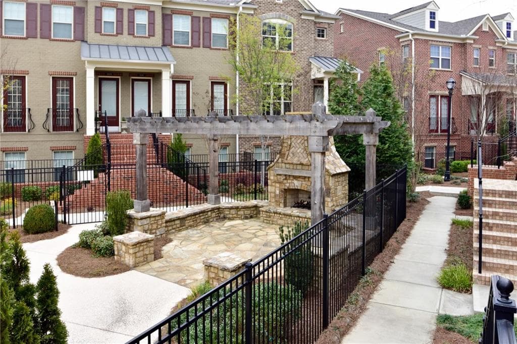 308 Alderwood Lane, Atlanta, GA 30328 — most recent listing photo