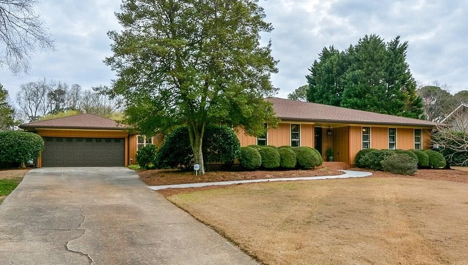 5039 Hensley Drive, Dunwoody, GA 30338 — most recent listing photo