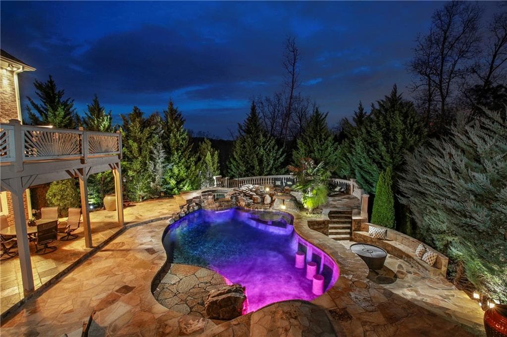 385 Lum Crowe Road, Roswell, GA 30075 — most recent listing photo