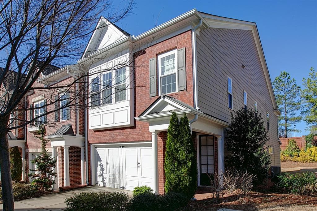 7110 Lowery Oak Drive, Roswell, GA 30075 — most recent listing photo