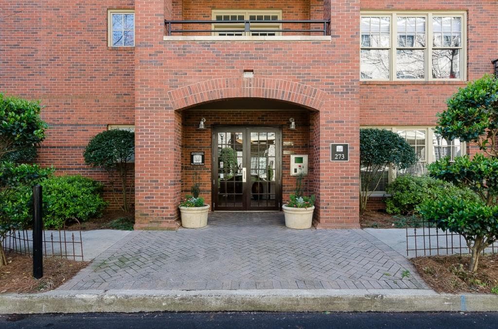 2 bedroom, 1,710 sq ft condominium sold at 273 12th Street 418, Atlanta, GA 30309