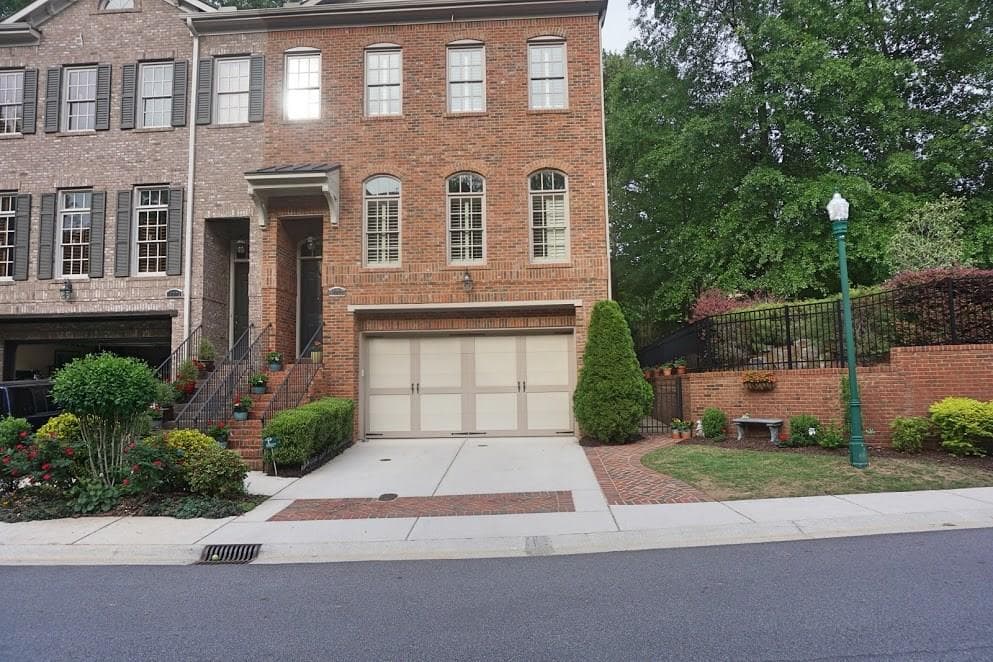 4 bedroom, 2,950 sq ft townhouse sold at 12021 Orchid Lane, Alpharetta, GA 30009