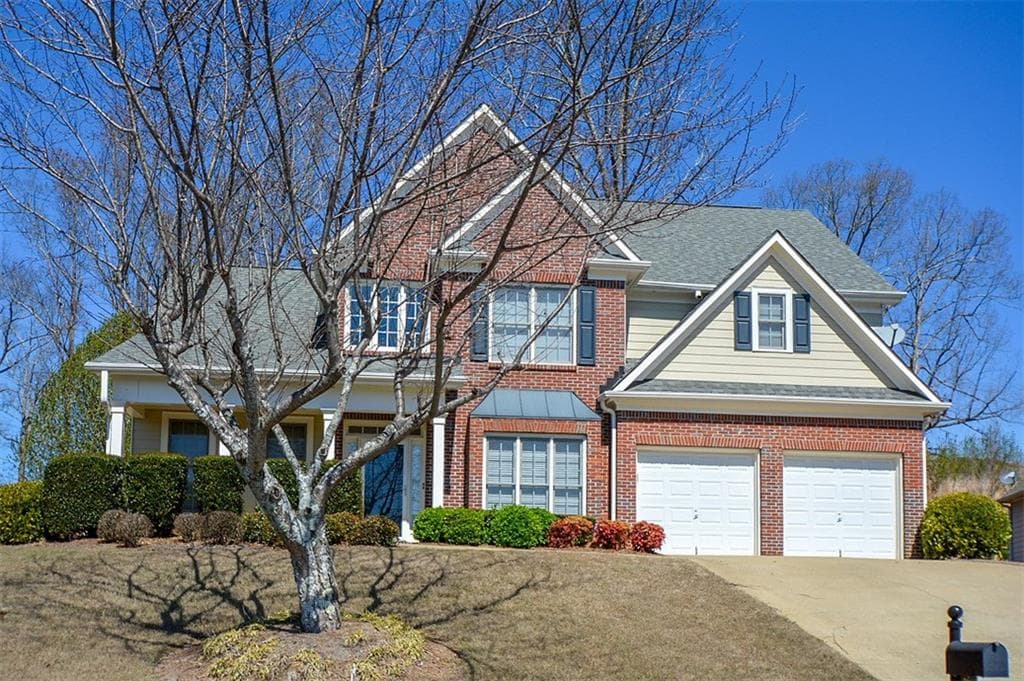 4 bedroom, 2,442 sq ft single family residence sold at 706 Middlebrooke Chase, Canton, GA 30115