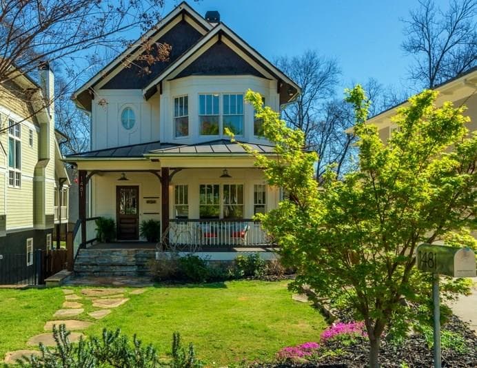 4 bedroom, 3,100 sq ft single family residence sold at 1481 Pine Street, Atlanta, GA 30309