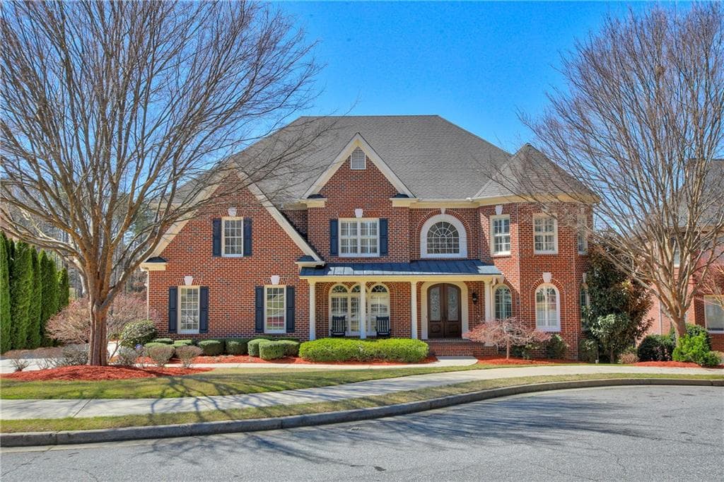 6 bedroom, 5,536 sq ft single family residence sold at 980 Great Rissington Way, Alpharetta, GA 30022