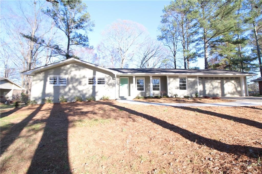 3905 Plumcrest Road, Smyrna, GA 30082 — most recent listing photo