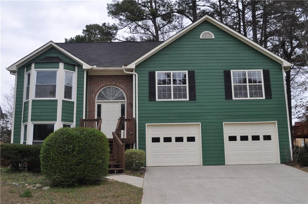 3105 Shady Woods Circle, Lawrenceville, GA 30044 — most recent listing photo