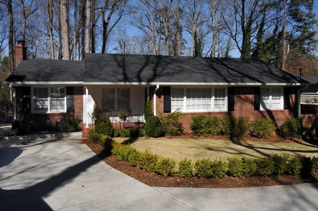 3 bedroom, 1,421 sq ft single family residence sold at 1484 Lavista Road, Atlanta, GA 30324