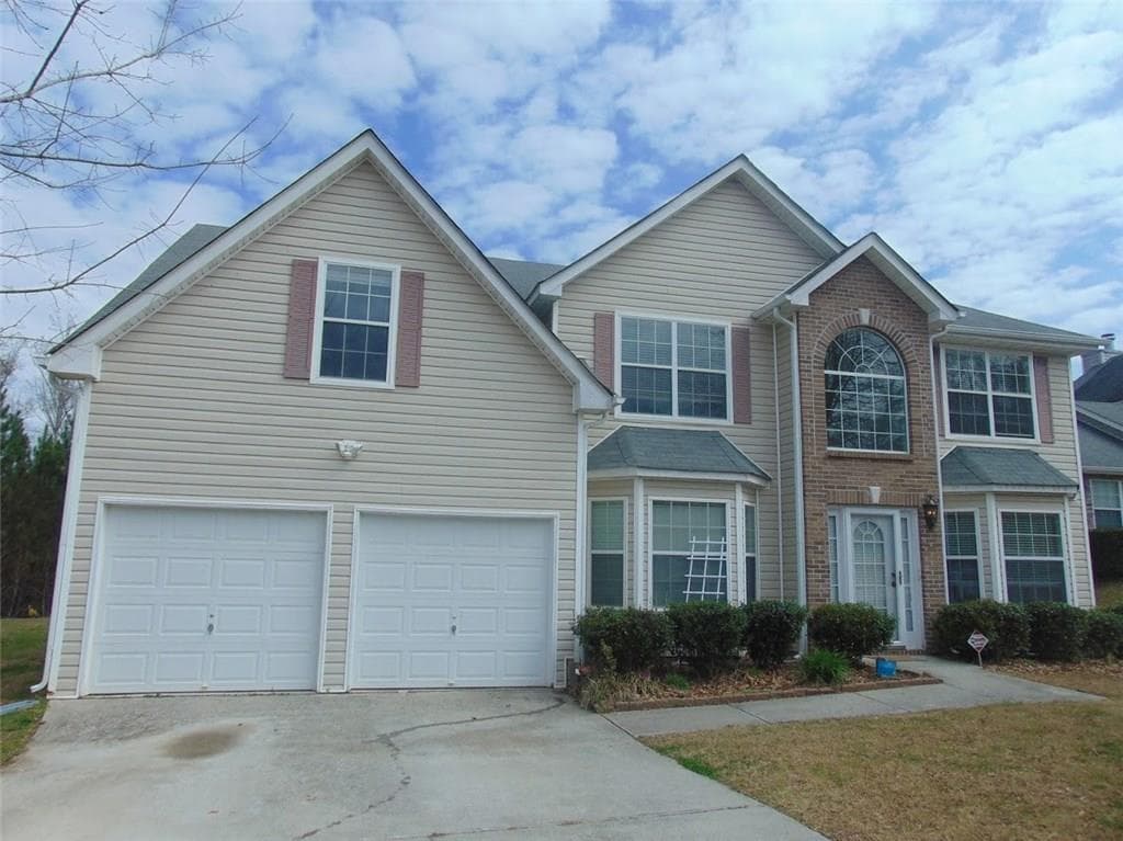 5892 Blacktop Way, Fairburn, GA 30213 — most recent listing photo