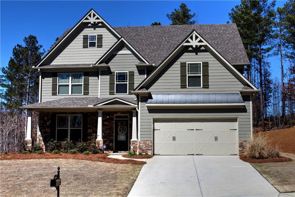 6 bedroom, 3,728 sq ft single family residence sold at 407 Riverwalk Manor Drive, Dallas, GA 30132