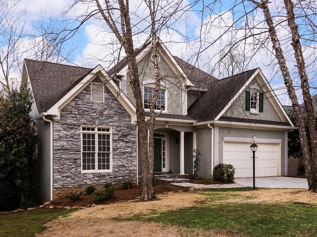 4 bedroom, 3,473 sq ft single family residence sold at 2669 Glenrose Hill, Atlanta, GA 30341