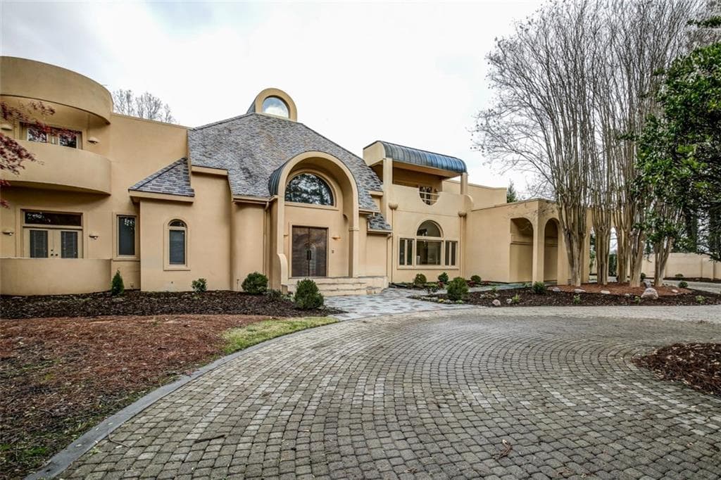 7460 Wildercliff Drive, Sandy Springs, GA 30328 — most recent listing photo
