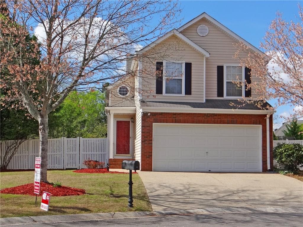3 bedroom, 1,386 sq ft single family residence sold at 810 Camelon Court, Alpharetta, GA 30004