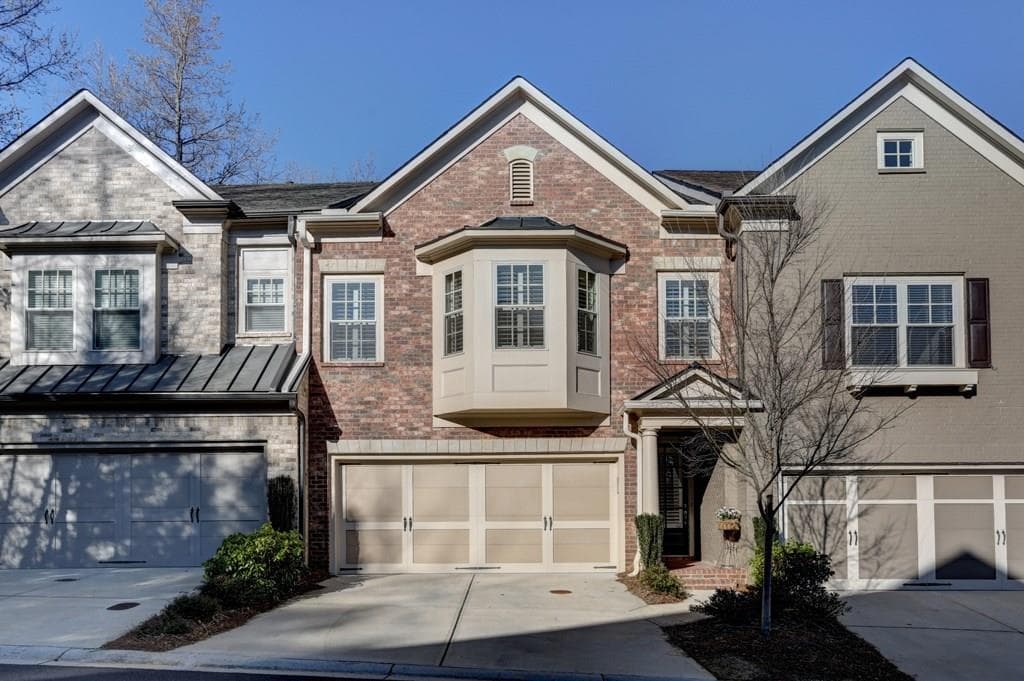 211 Nottaway Lane, Alpharetta, GA 30009 — most recent listing photo