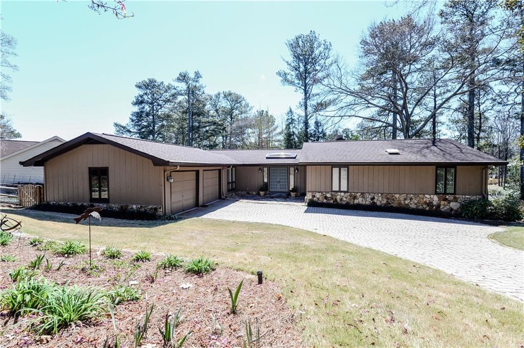 3870 Sentry Crossing, Marietta, GA 30068 — most recent listing photo