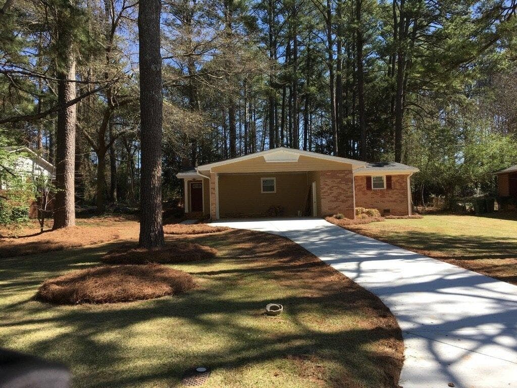 3 bedroom, 1,428 sq ft single family residence sold at 2312 Country Club Drive, Atlanta, GA 30311