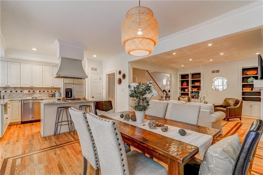 4 bedroom, 2,400 sq ft townhouse sold at 16 Prescott Walk, Atlanta, GA 30307