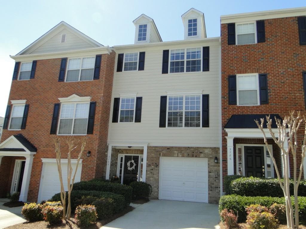 3 bedroom, 1,792 sq ft townhouse sold at 3788 Chattahoochee Summit Drive 22, Atlanta, GA 30339