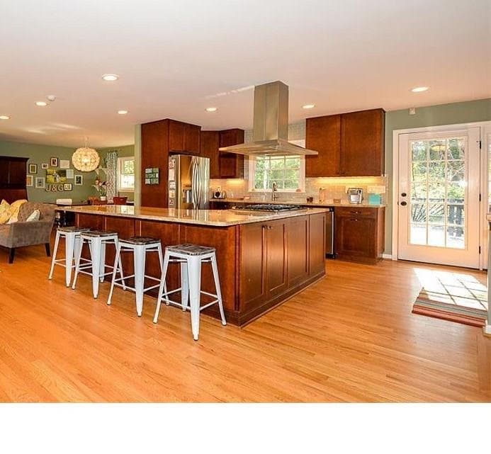 6490 Wright Circle, Atlanta, GA 30328 — most recent listing photo