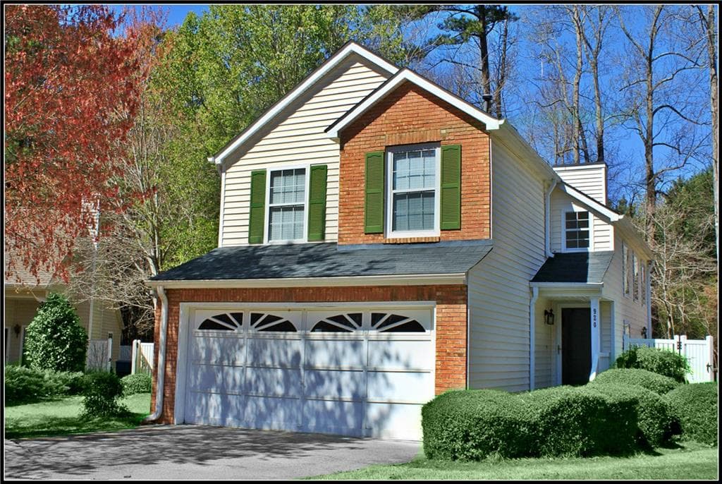 3 bedroom, 1,626 sq ft single family residence sold at 920 Braesridge Way, Alpharetta, GA 30022