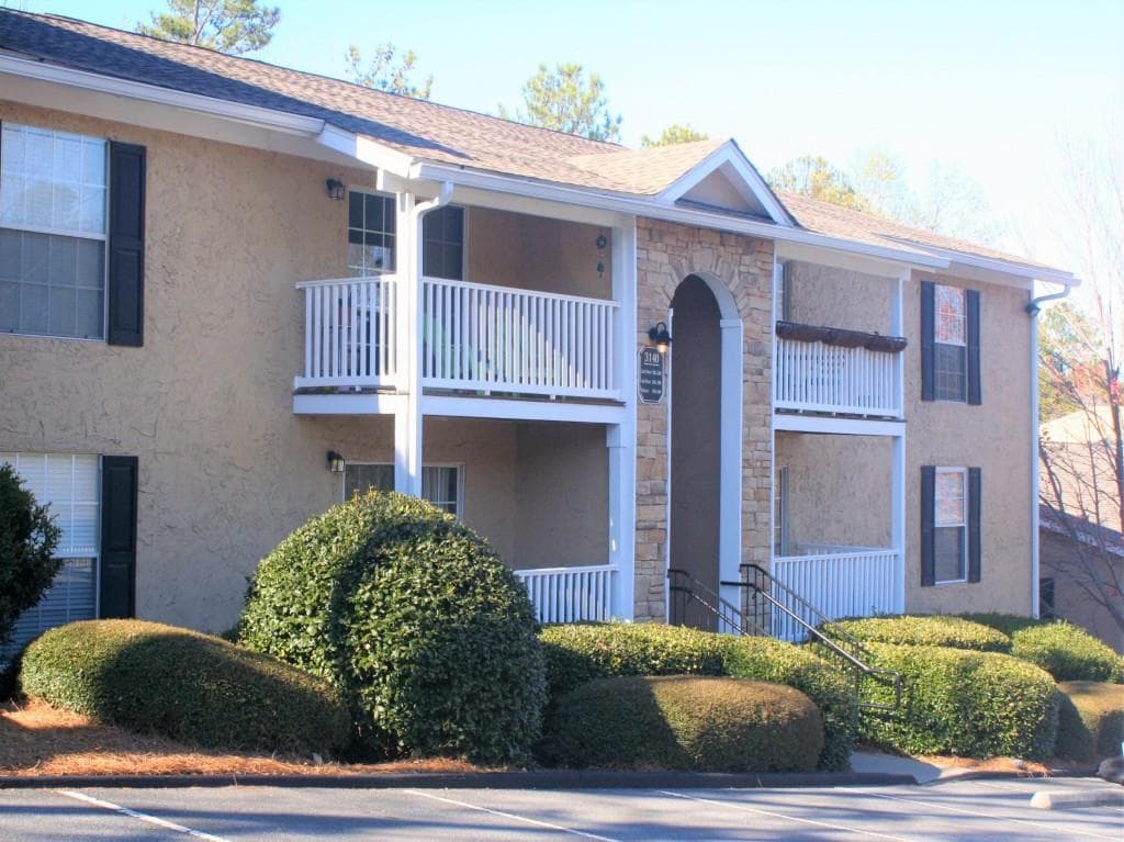 1 bedroom, 625 sq ft condominium sold at 3140 Seven Pines Court 102, Atlanta, GA 30339