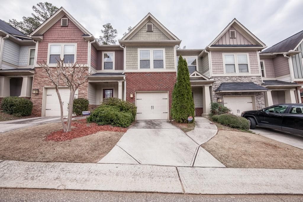 1078 N Village Way 1078, Decatur, GA 30032 — most recent listing photo