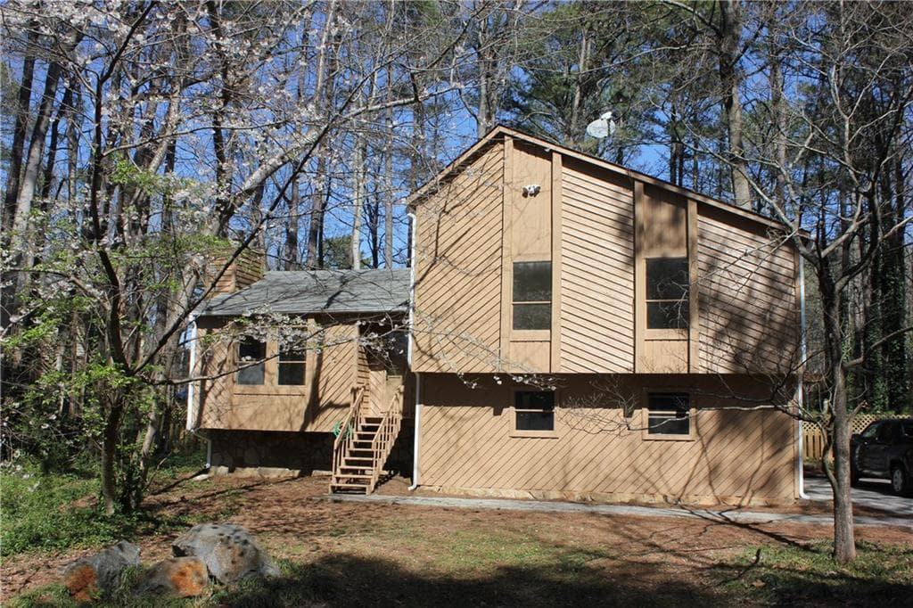3 bedroom, 1,309 sq ft single family residence sold at 4542 Rambling Road, Kennesaw, GA 30144