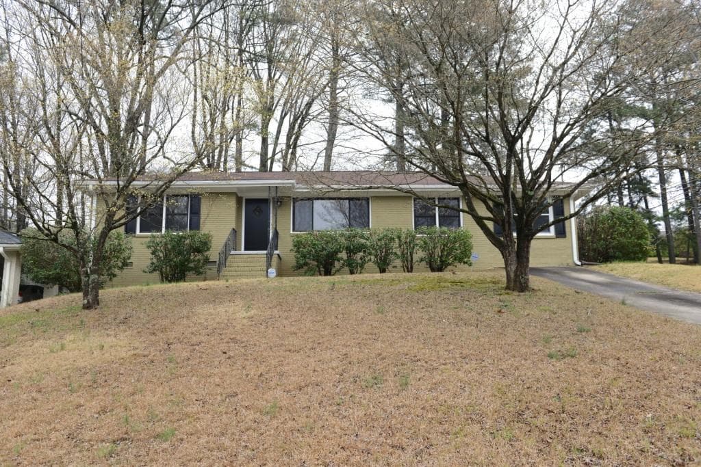 3 bedroom, 1,506 sq ft single family residence sold at 2294 Cloverdale Drive, Atlanta, GA 30316