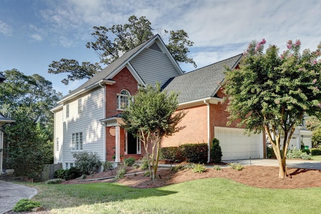 1323 Oaklawn Avenue, Brookhaven, GA 30319 — most recent listing photo