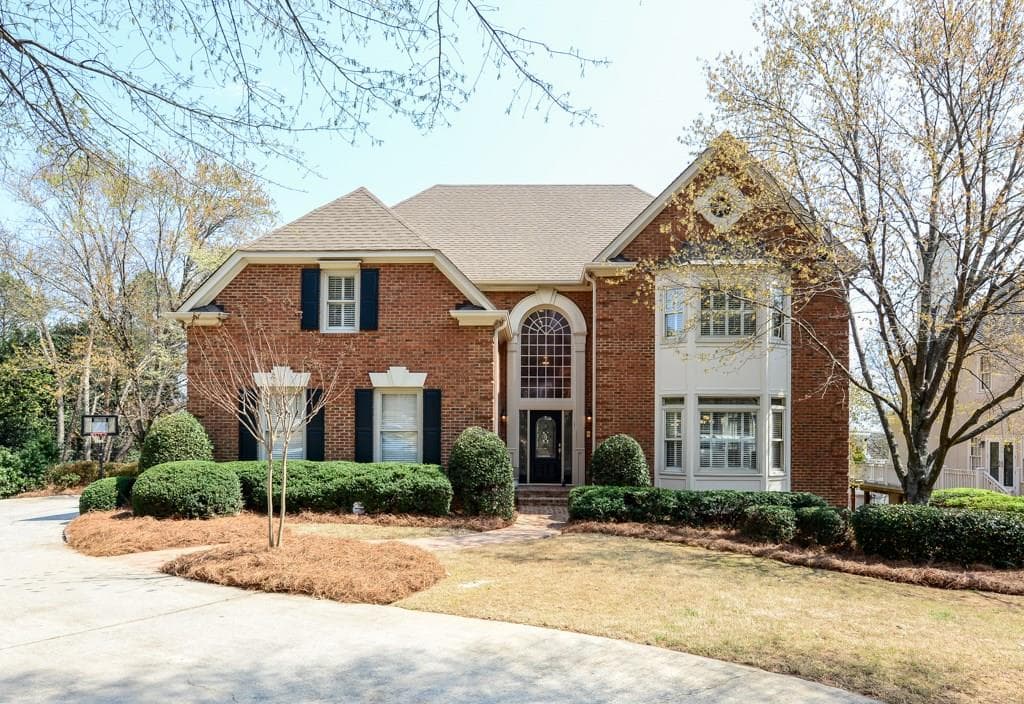 5411 Brooke Farm Drive, Dunwoody, GA 30338 — most recent listing photo