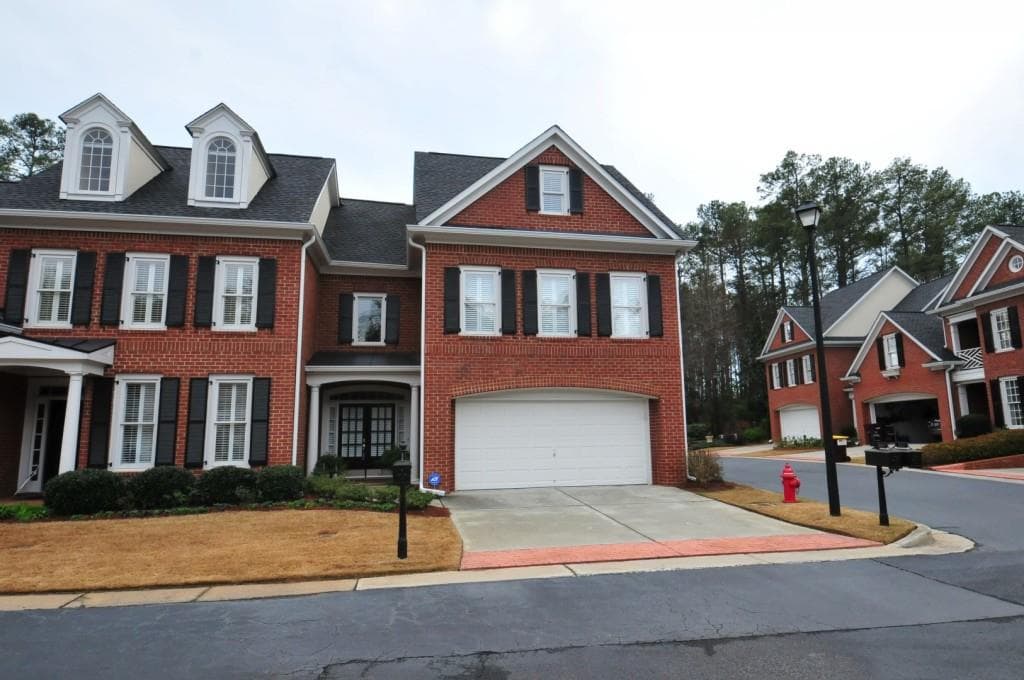 3 bedroom, 3,000 sq ft townhouse sold at 108 Magnolia Grove 108, Alpharetta, GA 30022