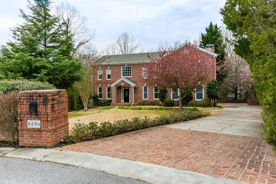 5256 Fleur De Lis Court, Dunwoody, GA 30360 — most recent listing photo