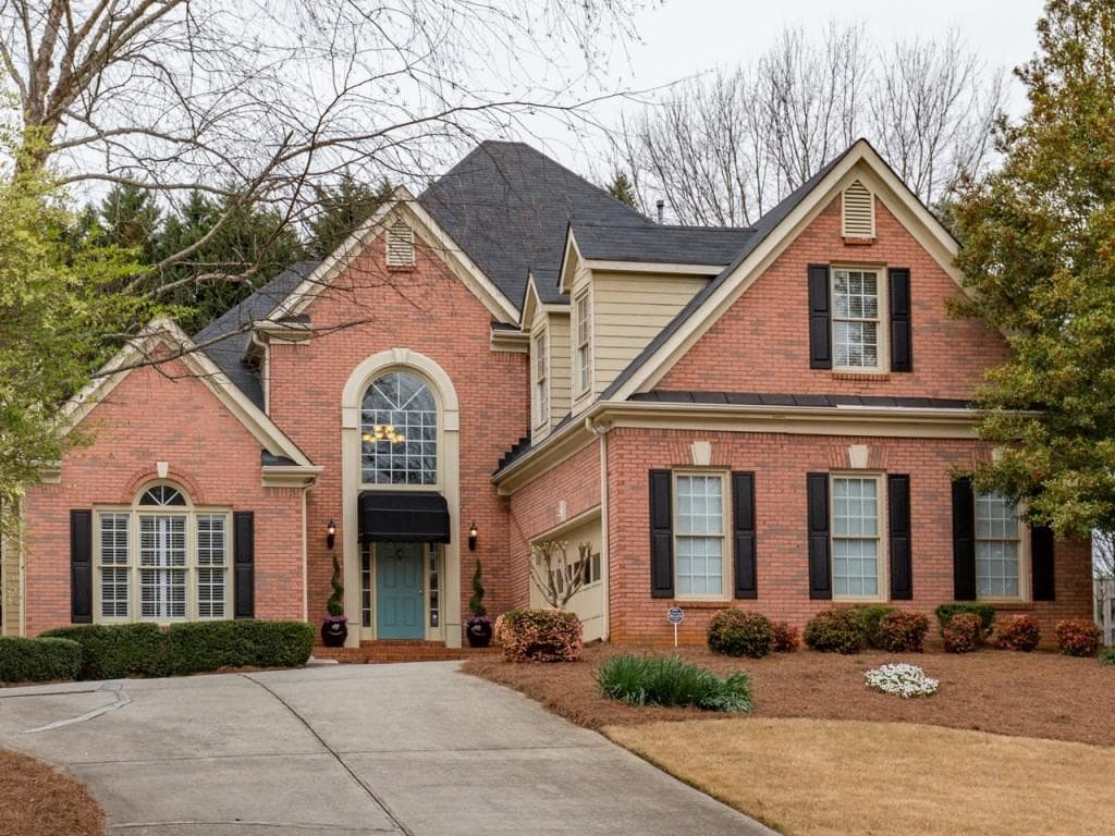 175 Tottenham Way, Suwanee, GA 30024 — most recent listing photo
