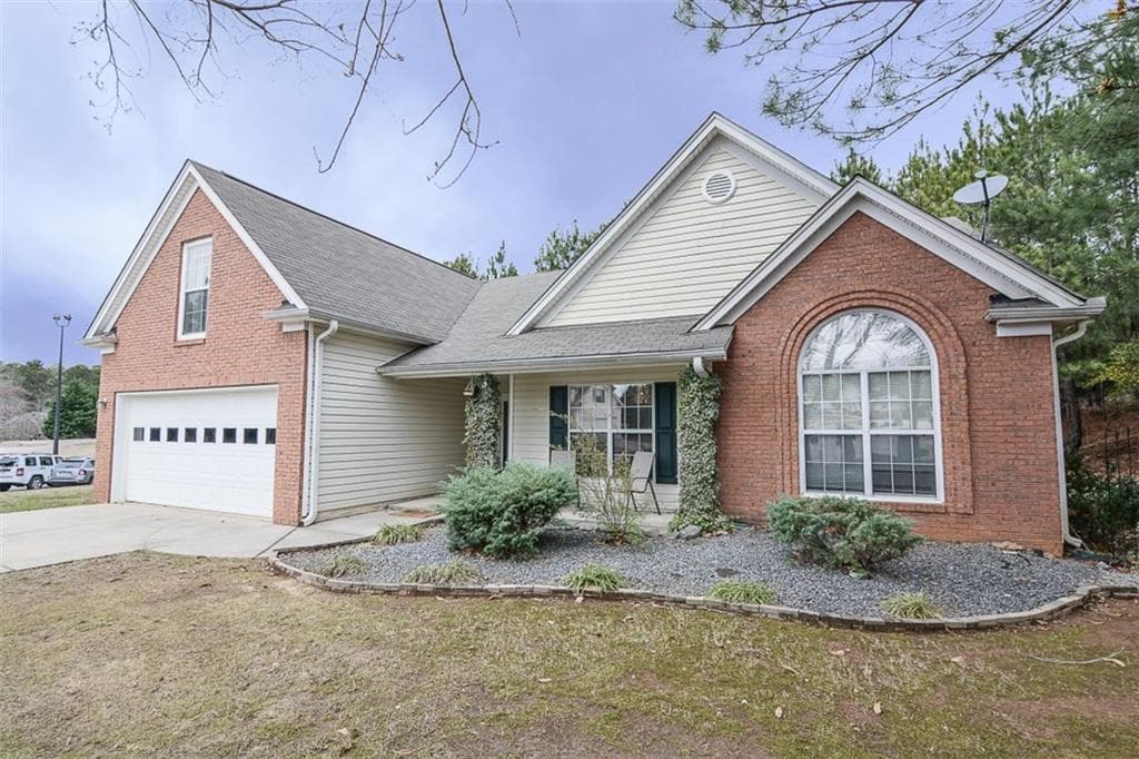 5707 Grindstone Drive, Buford, GA 30518 — most recent listing photo