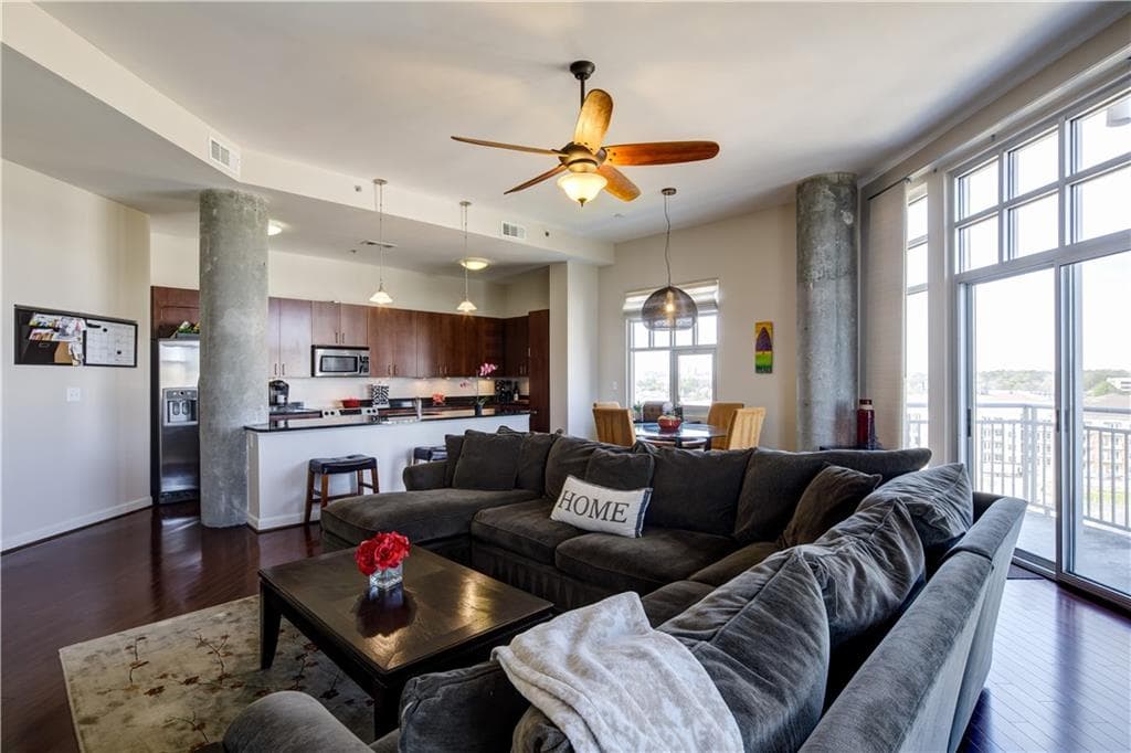 2 bedroom, 1,489 sq ft condominium sold at 711 Cosmopolitan Drive 807, Atlanta, GA 30324