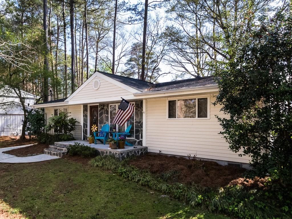 4 bedroom, 2,031 sq ft single family residence sold at 3843 Captain Drive, Atlanta, GA 30341
