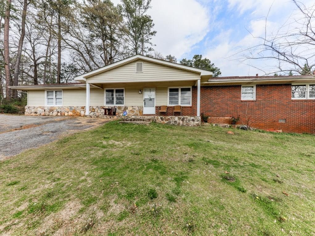 1247 Jones Mill Road, Cartersville, GA 30120 — most recent listing photo
