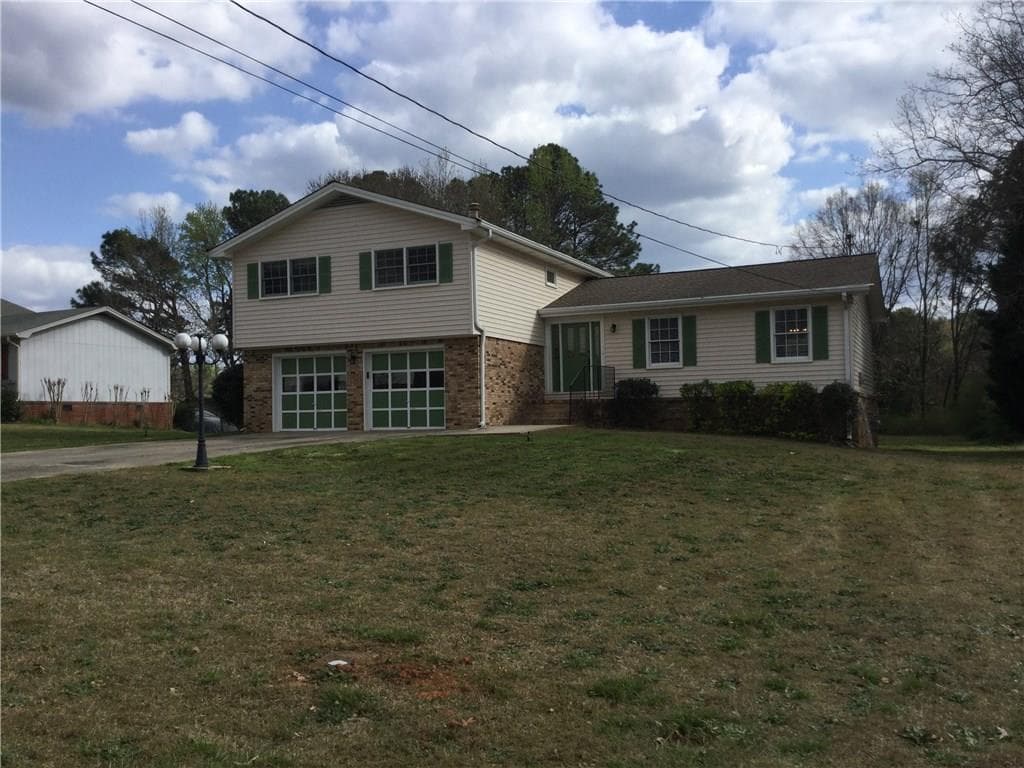 1969 SE Surrey Trail, Conyers, GA 30013 — most recent listing photo