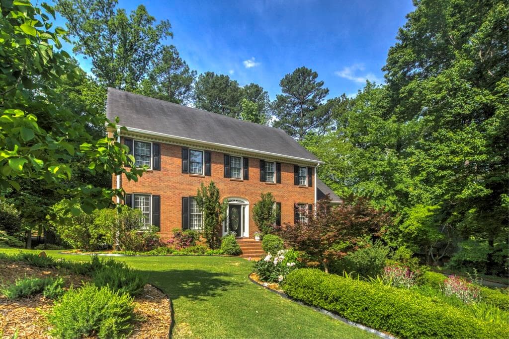 910 Mountain Brook Lane, Marietta, GA 30064 — most recent listing photo