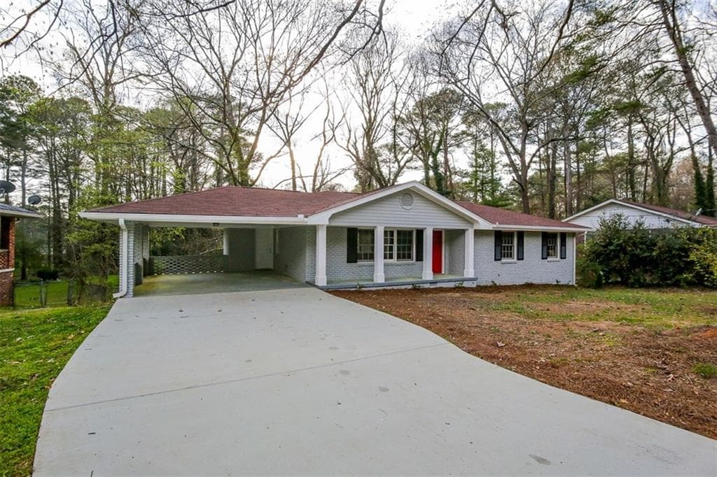 3 bedroom, 1,387 sq ft single family residence sold at 3230 Weslock Circle, Decatur, GA 30034